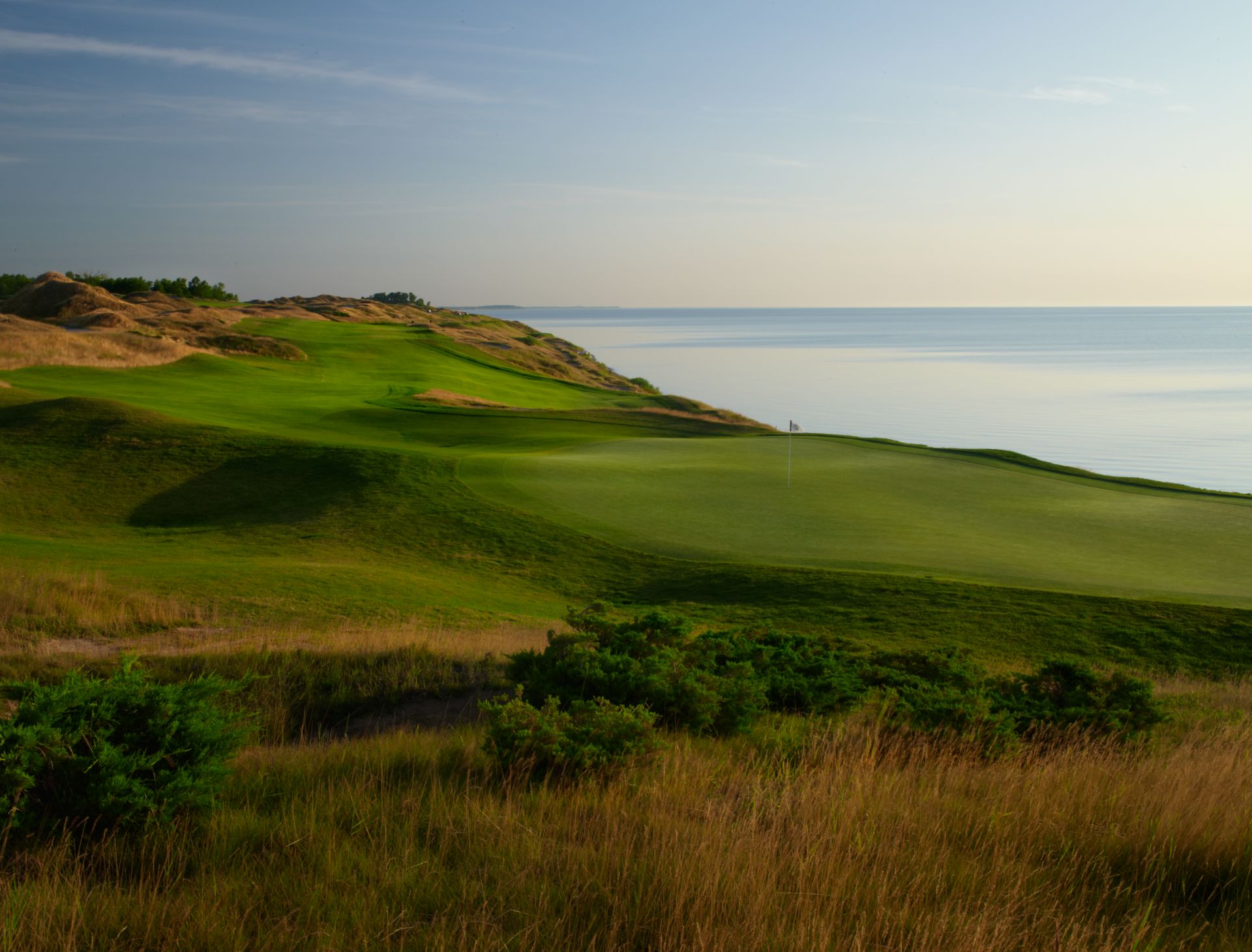Hole number 4 at Whistling Straits golf course overlooking Lake Michigan